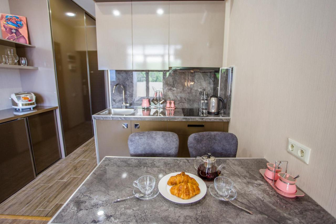 Zgvadaca Kvariati Apartment Екстер'єр фото